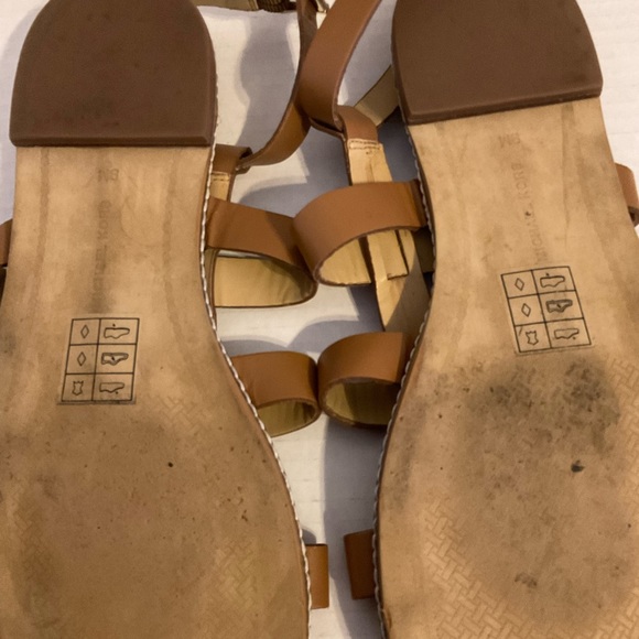 Micheal Kors Fallon Flat Sandal size 9 - Picture 4 of 4